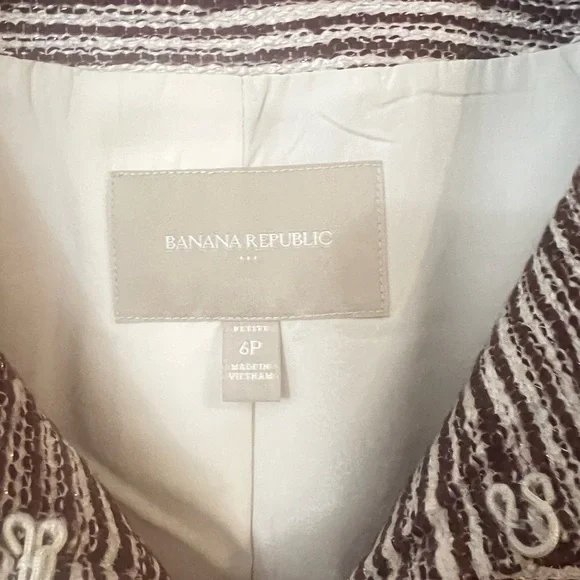 Banana Republic short pink and white jacket size 6P - Picture 7 of 7